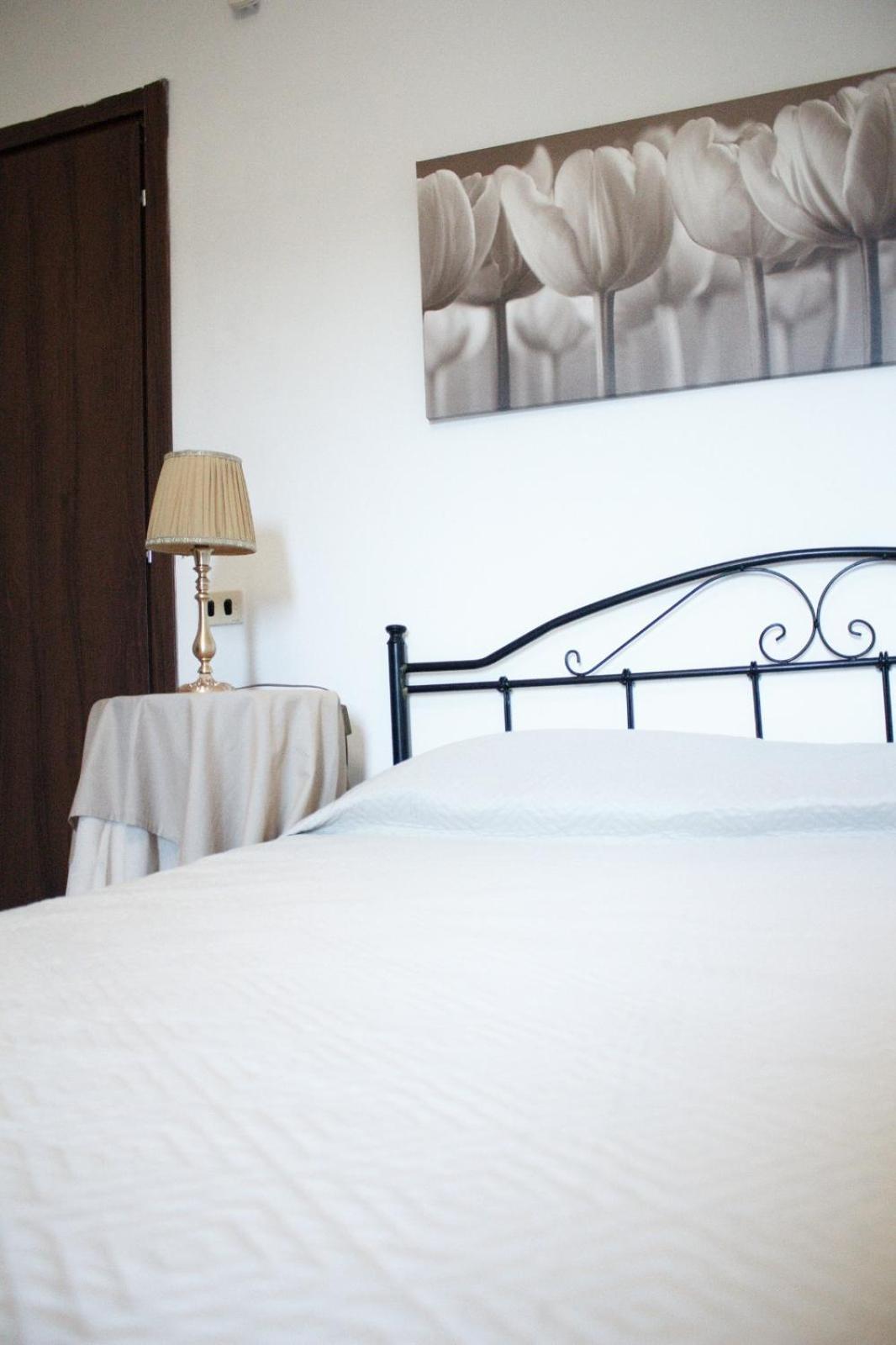 Guesthouseantonia Avellino Exterior photo